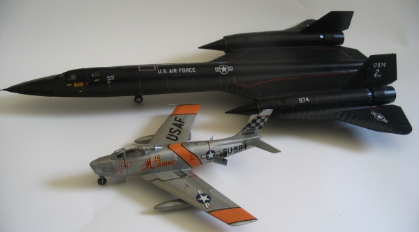 SR-71 ja F-86